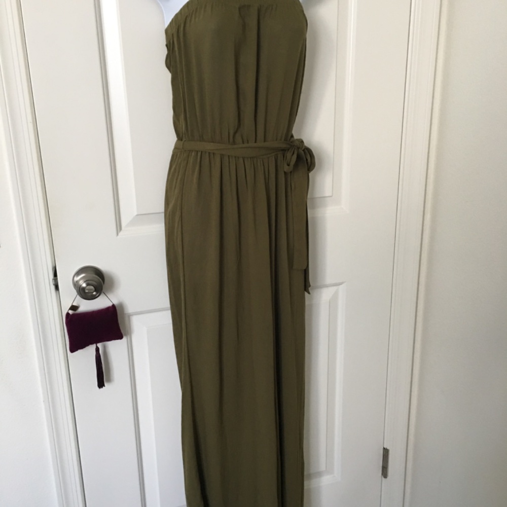 Forever 21- Tube Top Olive Green Jumpsuit NWT. Size M - Picture 7 of 7